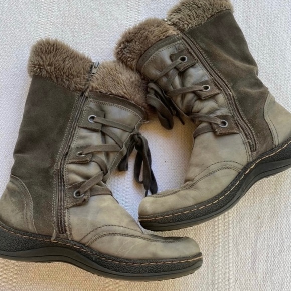 BareTraps Shoes - Bare traps winter boots size 8